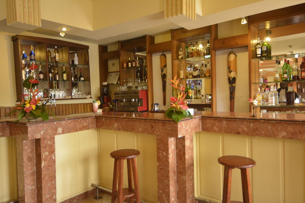 Merina Hotel Yaounde Exterior photo